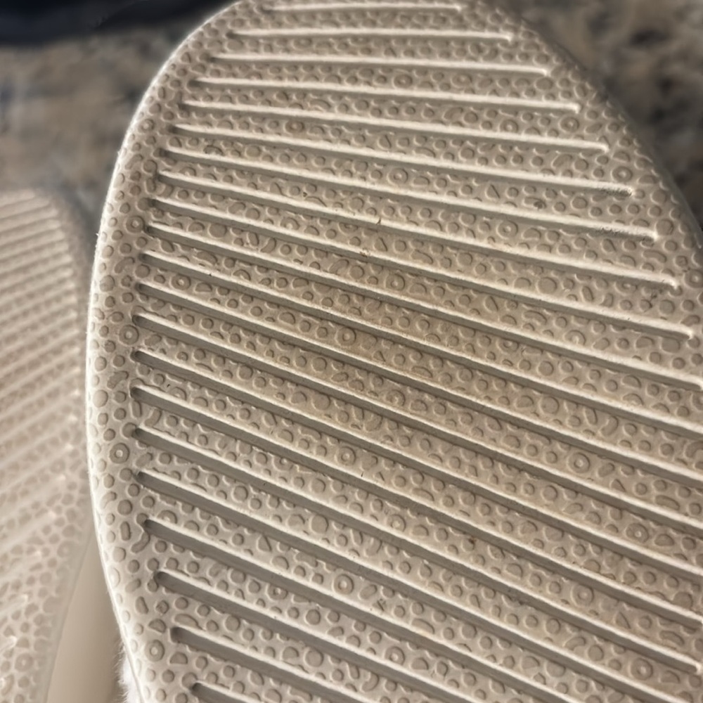 Allbirds Cream Cozy Slippers - Picture 5 of 5